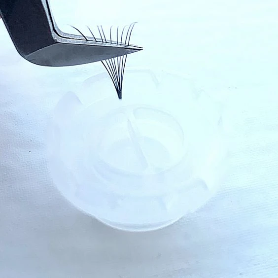 spiked lashes